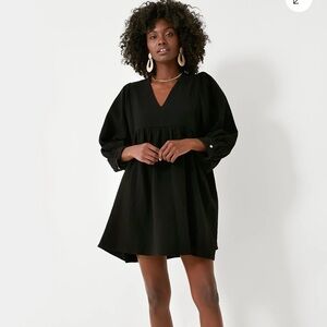 Tuckernuck Pomander Place Black Gauze Millie Dress size Medium. NWT